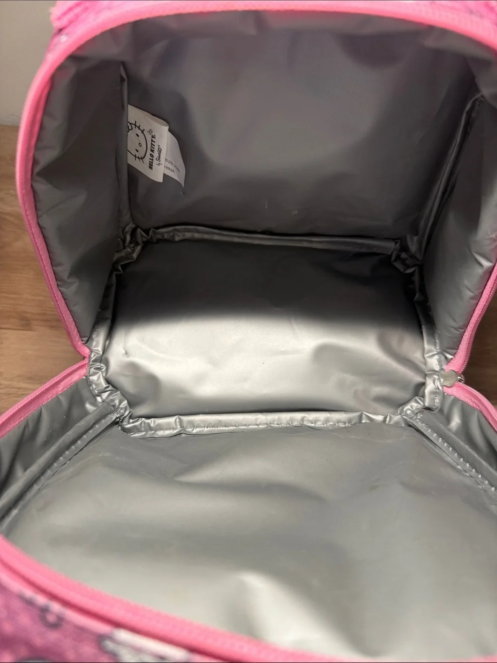 Hello Kitty Sanrio Pink White Face Dual Compartment Insulated Lunch Tote Kids